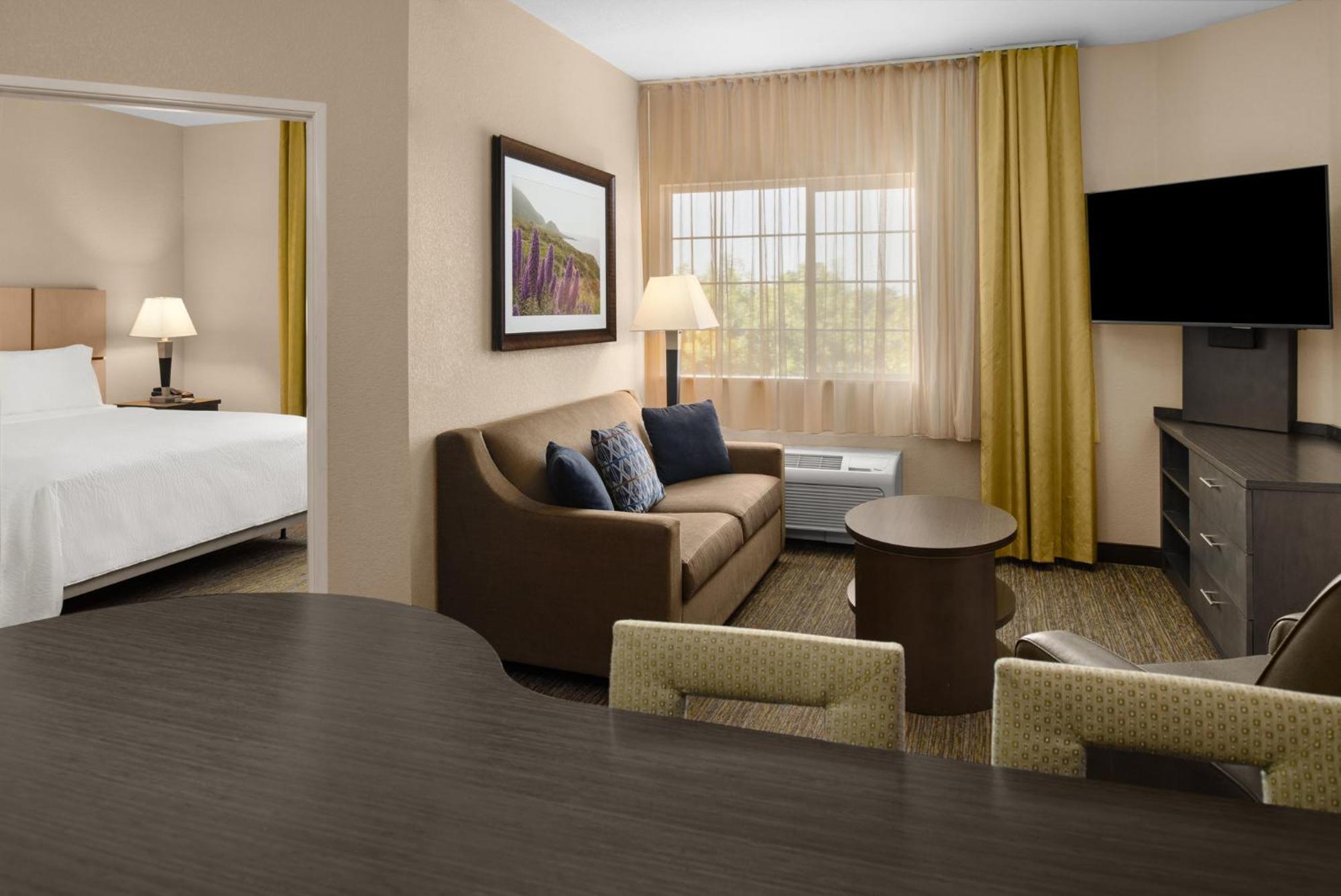 Candlewood Suites Turlock By Ihg Εξωτερικό φωτογραφία