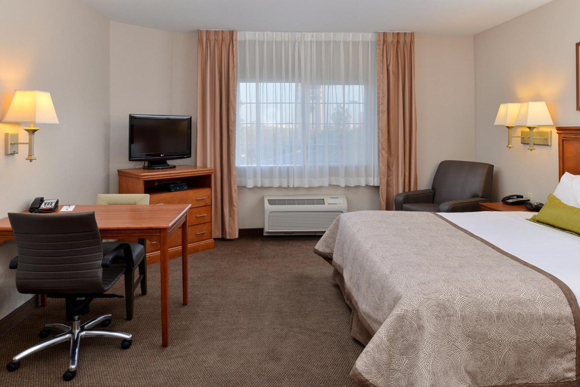 Candlewood Suites Turlock By Ihg Εξωτερικό φωτογραφία