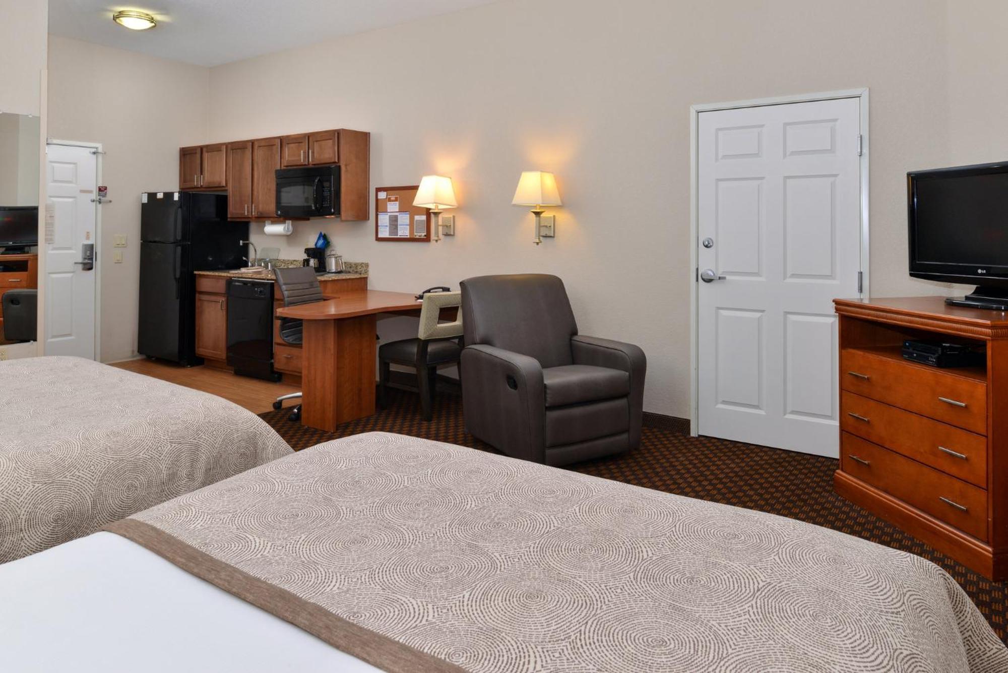 Candlewood Suites Turlock By Ihg Εξωτερικό φωτογραφία